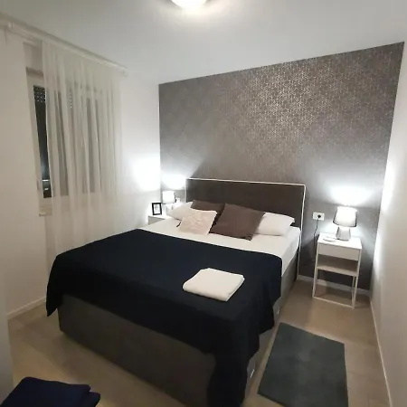 Hedona * Vodice